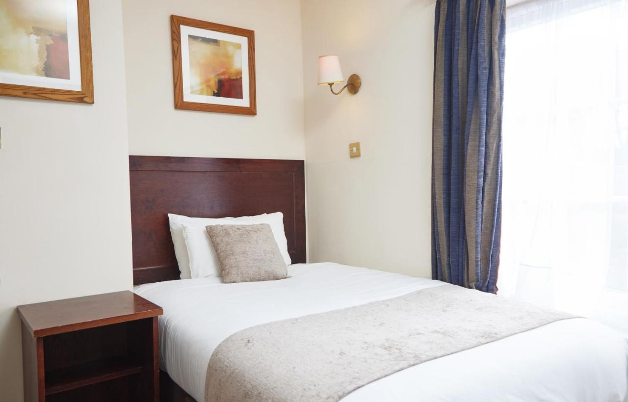 The Bell Hotel Woburn By Greene King Inns المظهر الخارجي الصورة