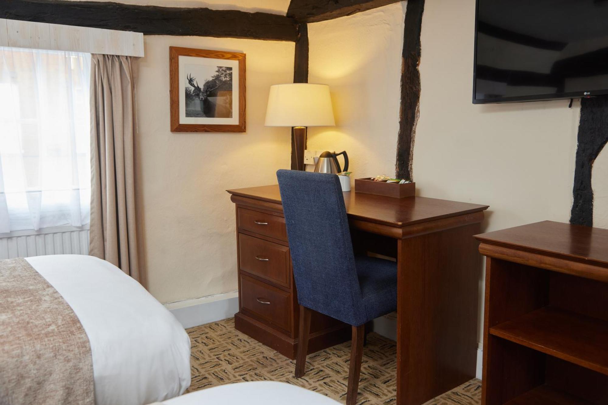The Bell Hotel Woburn By Greene King Inns المظهر الخارجي الصورة